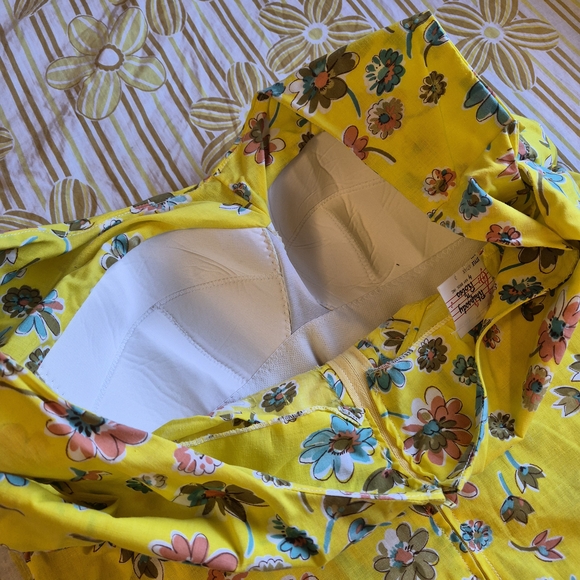 Floral Yellow Mini Dress - Picture 5 of 8